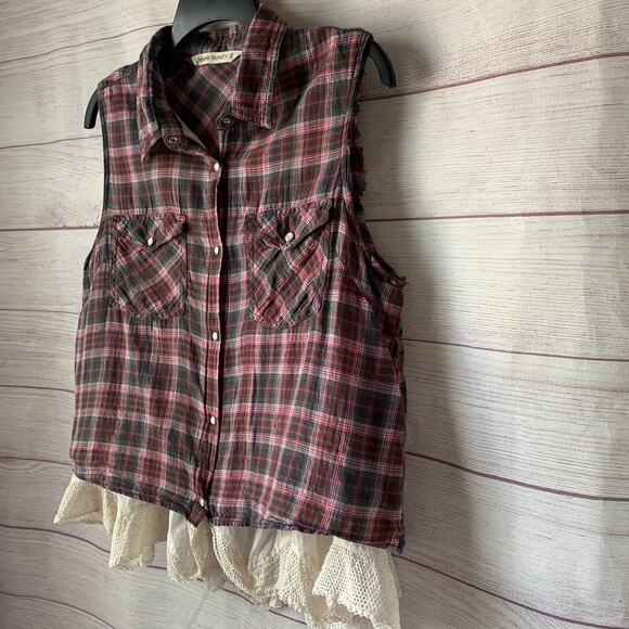 Hippie Laundry Sleeveless Plaid Button Up Shirt Boho Crochet Lace Ruffle Size L - Picture 14 of 15